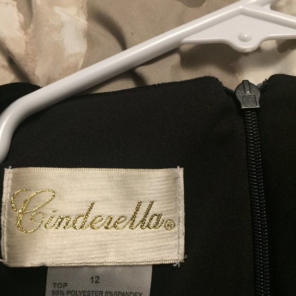 STUNNING Girl's Holiday Dress Size 12 - Picture 10 of 10